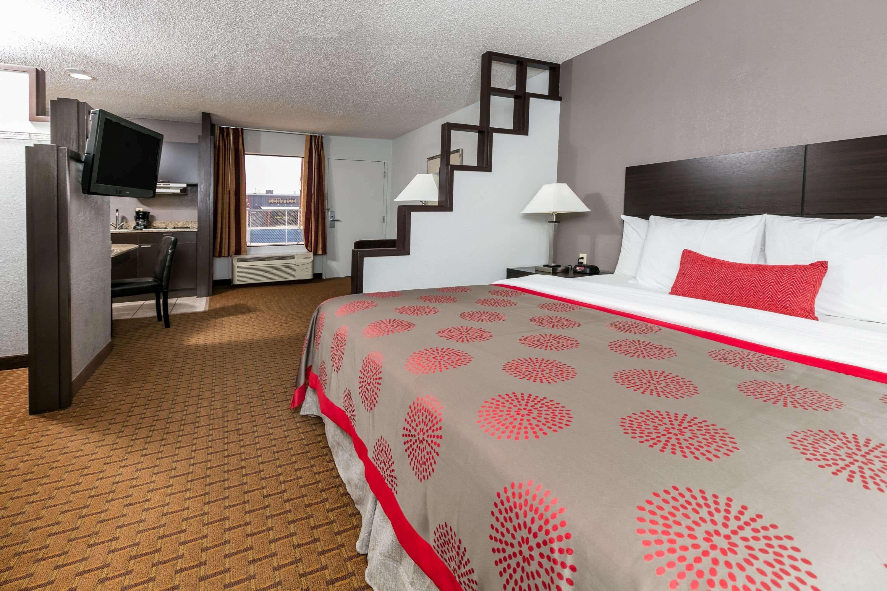 Hotel Ramada By Wyndham El Paso Exterior foto